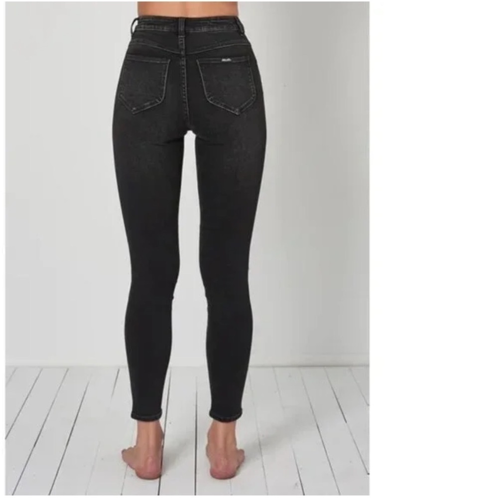 Women’s ROLLAS JEANS Westcoast Ankle Mid Rise Black Skinny Jean. Size 28 - Picture 3 of 9
